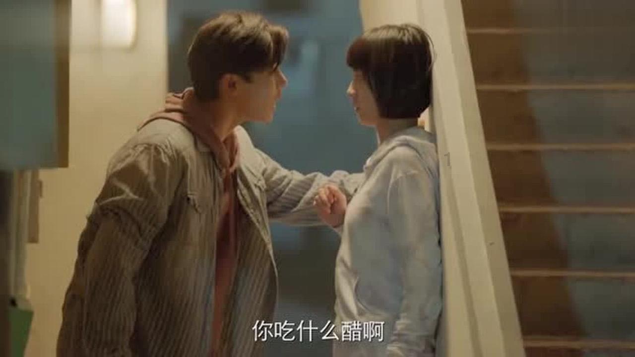 太阳报：小贝团队考虑起诉卖假DBV牌衣服香水的商家，要求赔偿