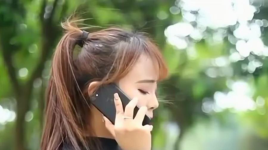 贷款买房逾期未还,法院上门强制腾房,被执行人妻子:并不知情